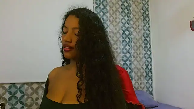 Isabellacarson online show from 07-28-26, 06:20
