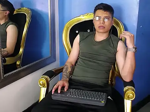 AquilesTaylor online show from 06-19-26, 12:42