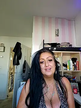 Angeldevlin81 online show from 06-18-26, 06:12