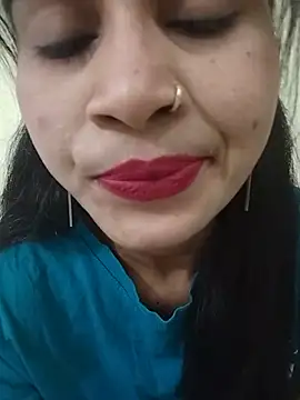 Naughty Kiara  online show from 05-31-26, 04:20