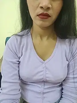 Naughty Kiara  online show from 07-13-26, 03:53