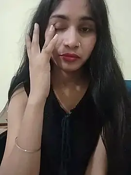 Naughty Kiara  online show from 07-18-26, 04:05