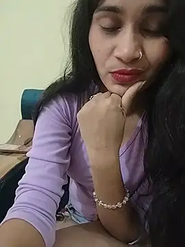 Naughty Kiara  online show from 07-19-26, 05:55