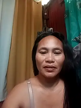 Queenslay online show from 07-26-26, 03:36