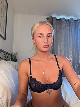 Millymae  online show from 06-19-26, 04:11