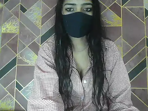 Snapshot of Hot-Roshni chatting on 06-29-26, 08:53 Hot-Roshni online show from 06-29-26, 08:53