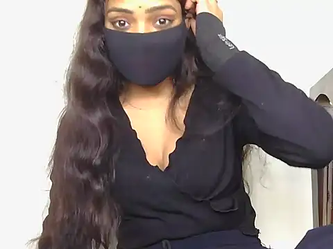 Snapshot of Hot-Roshni chatting on 07-13-26, 07:49 Hot-Roshni online show from 07-13-26, 07:49