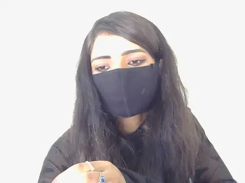 Snapshot of Hot-Roshni chatting on 07-14-26, 01:50 Hot-Roshni online show from 07-14-26, 01:50