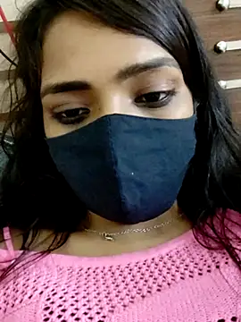 Snapshot of Hot-Roshni chatting on 07-27-26, 06:15 Hot-Roshni online show from 07-27-26, 06:15