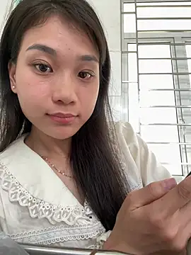 Snapshot of Miu_sexyy chatting on 06-30-26, 03:51 Miu sexyy online show from 06-30-26, 03:51