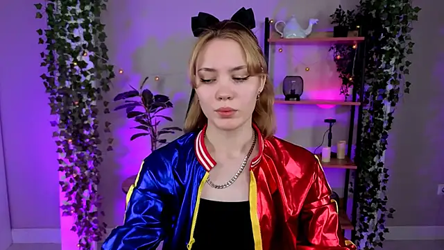 Milena Stasym online show from 06-09-26, 06:14