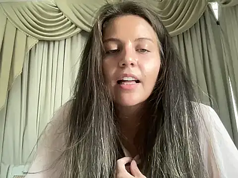 Peaches0777 online show from 05-31-26, 02:46