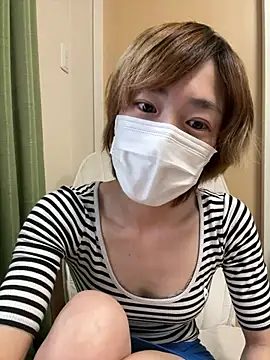 Snapshot of mirei_nyan chatting on 06-02-26, 03:08 mirei nyan online show from 06-02-26, 03:08
