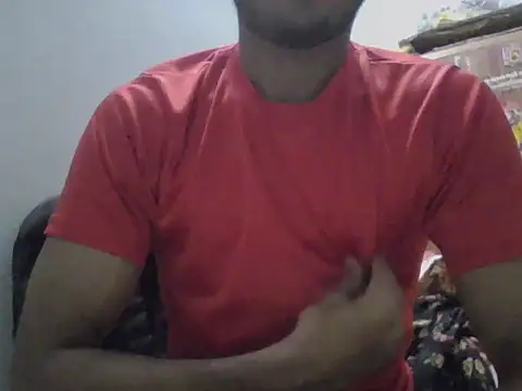 Snapshot of Hottie_Guy_hyd3 chatting on 06-09-26, 08:48 Hottie Guy hyd3 online show from 06-09-26, 08:48