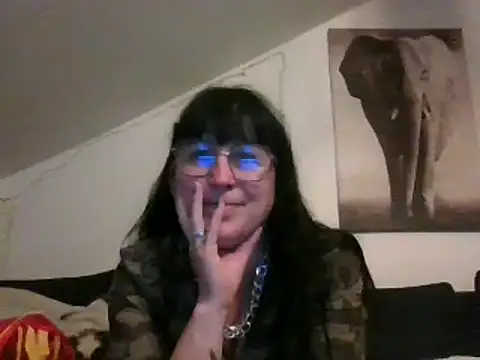 Snapshot of sexujuly88 chatting on 02-16-25, 09:59 sexujuly88 online show from 02-16-25, 09:59