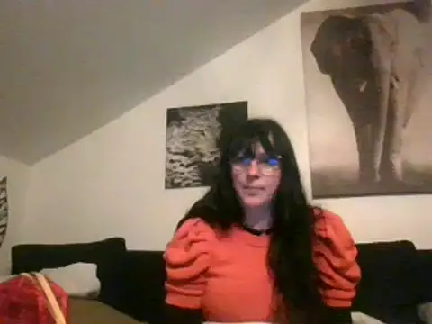 Snapshot of sexujuly88 chatting on 11-02-25, 10:12 sexujuly88 online show from 11-02-25, 10:12