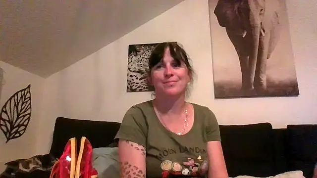Snapshot of sexujuly88 chatting on 05-29-26, 09:24 sexujuly88 online show from 05-29-26, 09:24