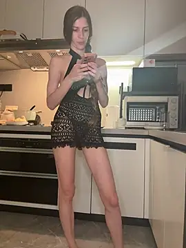 MissAndKiss online show from 06-28-26, 01:50