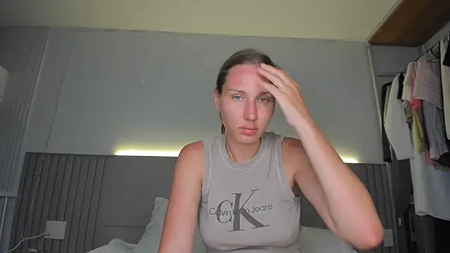 SofiClimbing online show from 02-28-26, 11:00