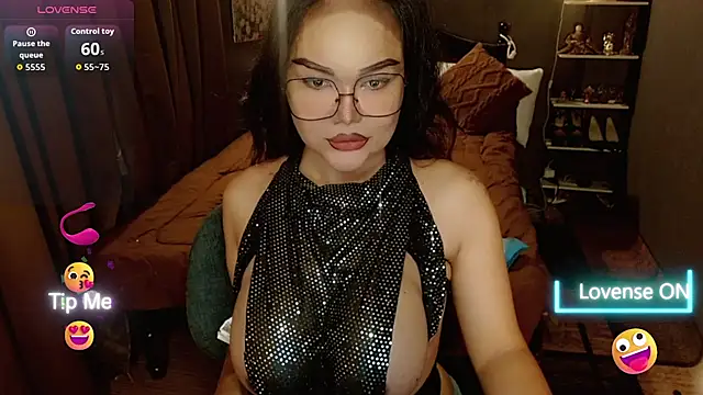 queengoddess07 online show from 07-09-26, 07:51