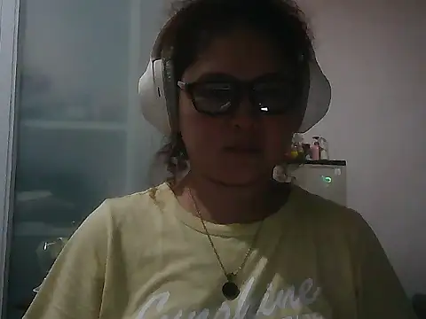 bitchychubby online show from 07-12-26, 02:52