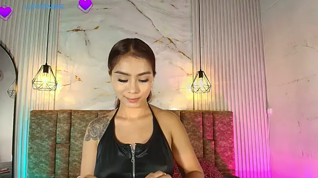 Snapshot of KENNIA_SWEETIEE chatting on 07-13-26, 10:18 KENNIA SWEETIEE online show from 07-13-26, 10:18