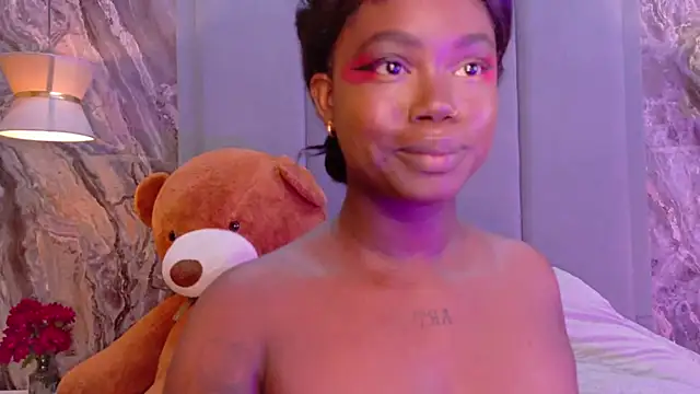 EmiilyLovex online show from 07-27-26, 01:07