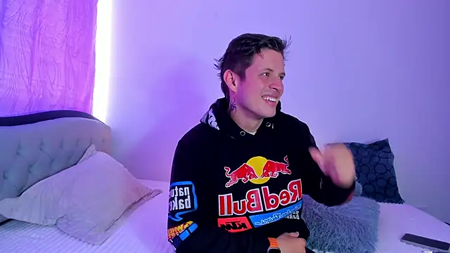 johnycooper08 online show from 06-04-26, 02:01