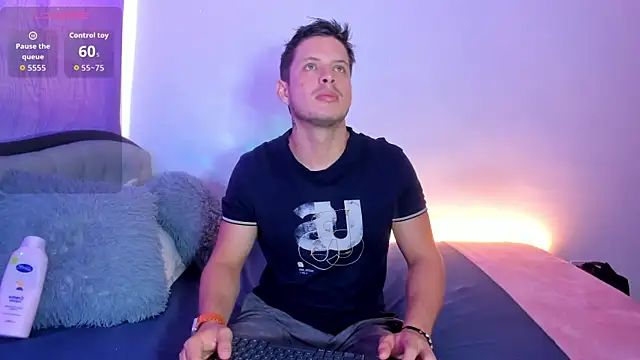 johnycooper08 online show from 07-17-26, 12:34