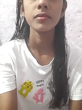 Snapshot of Saloni-Tyagi chatting on 06-19-26, 05:17 Saloni-Tyagi online show from 06-19-26, 05:17