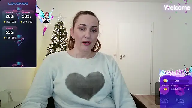Snapshot of Yevgeshka-Milashka chatting on 12-30-24, 08:04 Yevgeshka-Milashka online show from 12-30-24, 08:04
