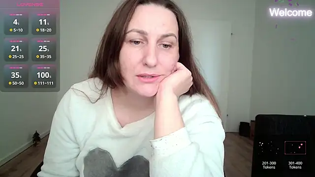Snapshot of Yevgeshka-Milashka chatting on 01-12-25, 08:57 Yevgeshka-Milashka online show from 01-12-25, 08:57