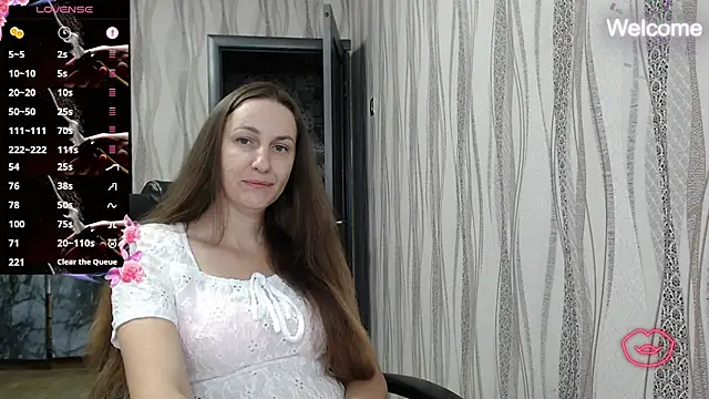 Snapshot of Yevgeshka-Milashka chatting on 09-10-25, 05:07 Yevgeshka-Milashka online show from 09-10-25, 05:07