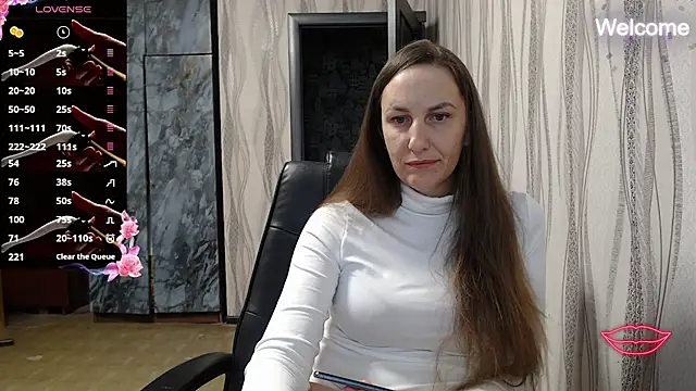 Snapshot of Yevgeshka-Milashka chatting on 10-01-25, 05:57 Yevgeshka-Milashka online show from 10-01-25, 05:57