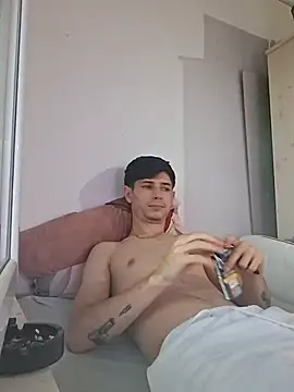 Snapshot of BigAlexxx1 chatting on 07-01-26, 03:34 BigAlexxx1 online show from 07-01-26, 03:34