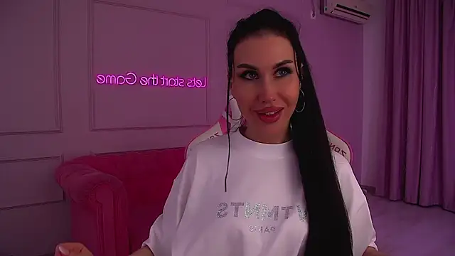 KaylaMous online show from 07-18-26, 06:23