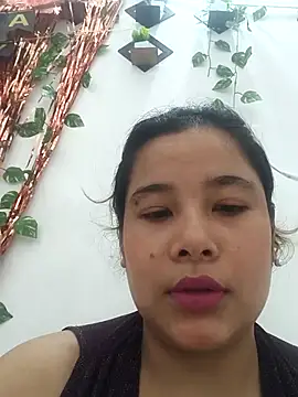Snapshot of sonia_mital66 chatting on 07-26-26, 07:48 sonia mital66 online show from 07-26-26, 07:48