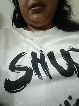 Snapshot of Baby_g77 chatting on 07-26-26, 04:58 Baby g77 online show from 07-26-26, 04:58