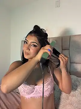 Nicolegh  online show from 07-29-26, 01:59