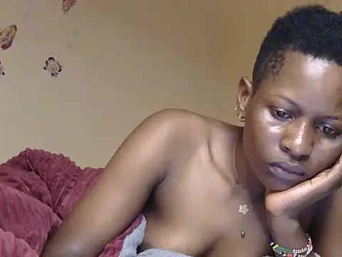 lunah sexxy online show from 06-09-26, 07:53