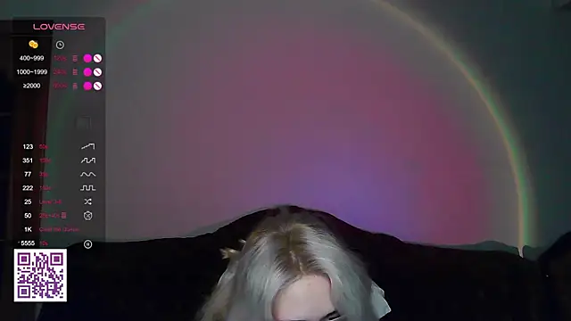 Snapshot of Oxcy_Secret chatting on 06-15-26, 09:06 Oxcy Secret online show from 06-15-26, 09:06