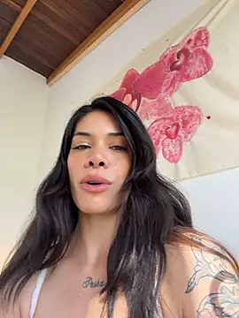 SiennaLuvs online show from 07-06-26, 01:19