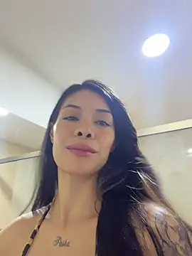 SiennaLuvs online show from 07-21-26, 01:02