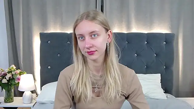 LirienVexx online show from 06-09-26, 04:02
