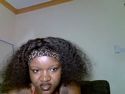 Snapshot of Urfavvduo chatting on 07-21-26, 12:24 Urfavvduo online show from 07-21-26, 12:24