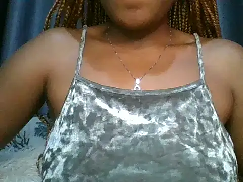 CreamyQueen254 online show from 07-17-26, 07:52