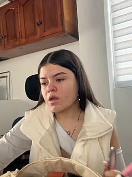 Camila Duarte 2 online show from 06-09-26, 01:23