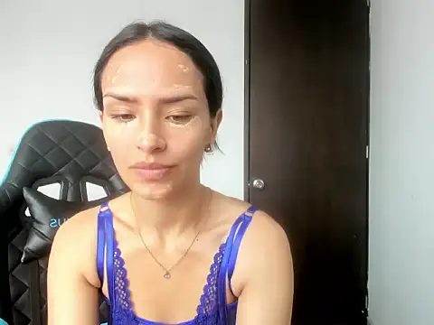 Megan blue   online show from 07-10-26, 03:58