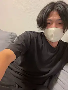 Snapshot of Natsu_x_ chatting on 06-27-26, 04:12 Natsu x online show from 06-27-26, 04:12