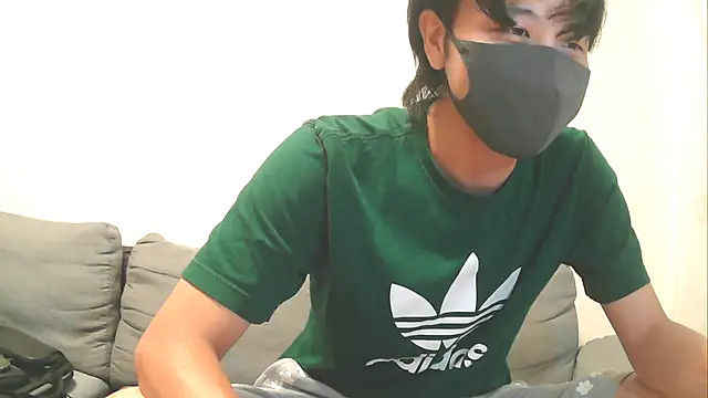 Snapshot of Natsu_x_ chatting on 08-02-26, 04:05 Natsu x online show from 08-02-26, 04:05